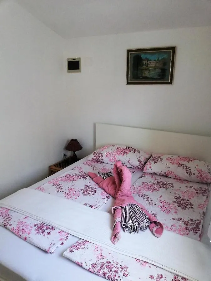 Dina Apartments Pula
