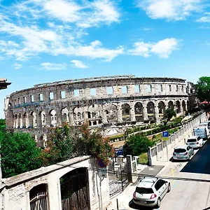 https://apartament-colosseum-view.pula-hotels.org